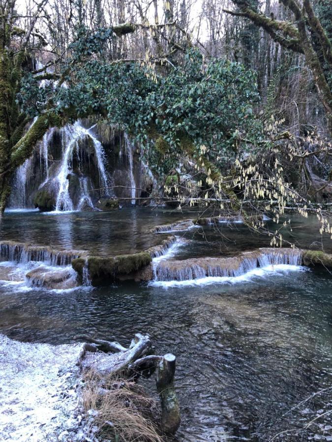 Gite De La Cascade Les Planches-pres-Arbois Dış mekan fotoğraf